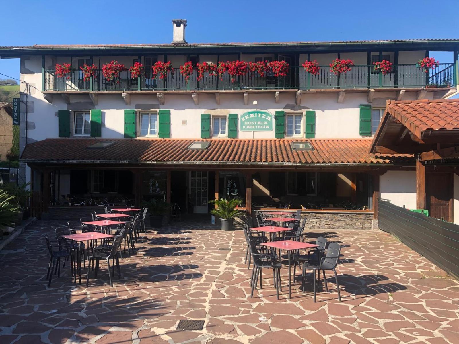 乐萨卡 Hostal Ekaitza酒店 外观 照片