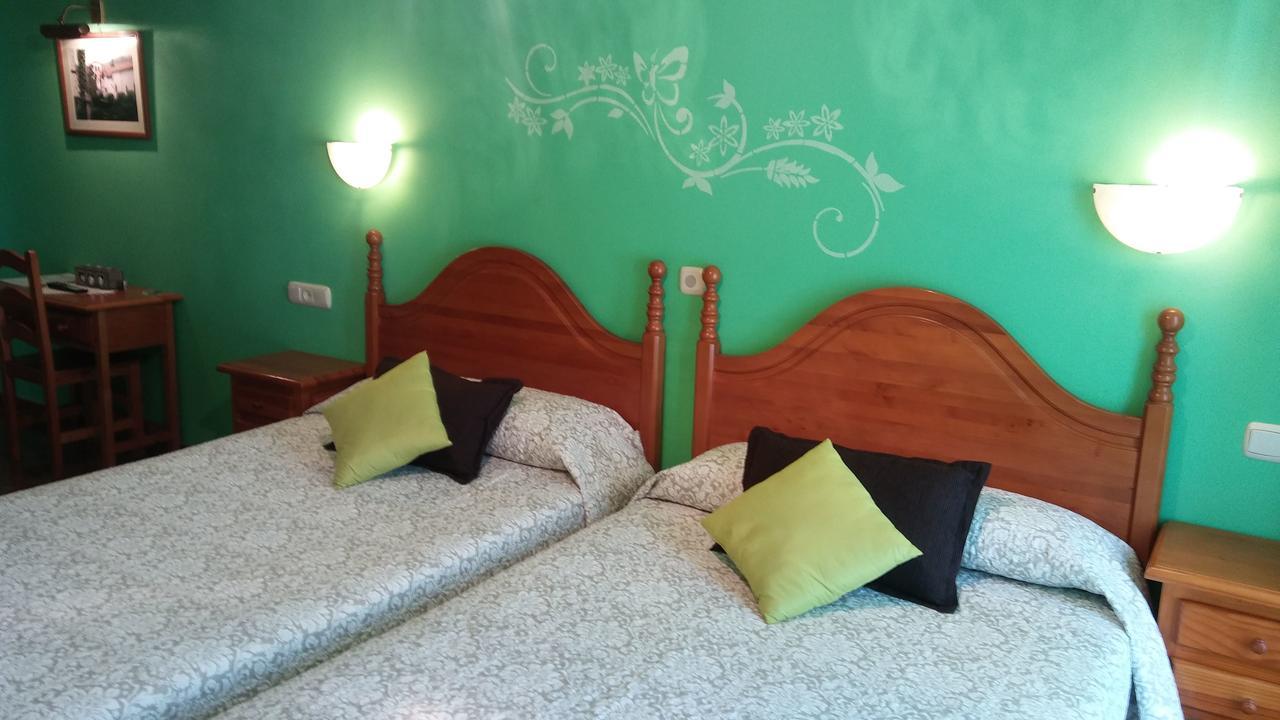 乐萨卡 Hostal Ekaitza酒店 外观 照片