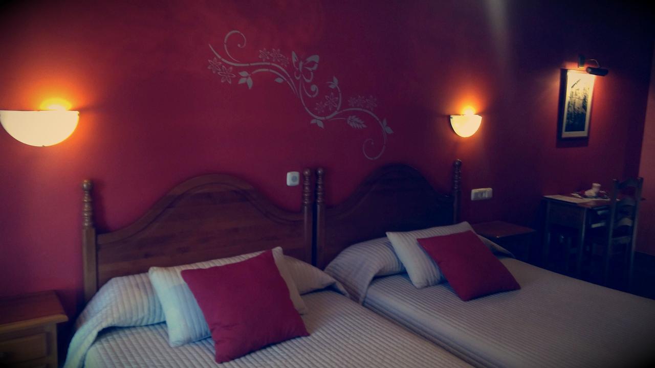 乐萨卡 Hostal Ekaitza酒店 外观 照片